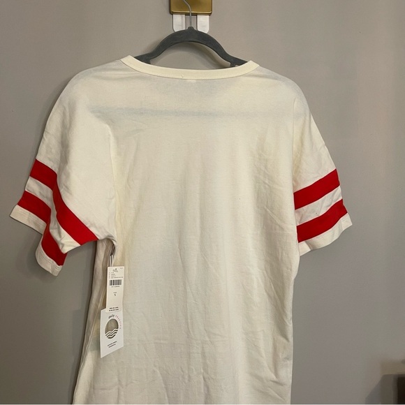 Daily Practice Sporty White and Red Dress - Picture 10 of 12